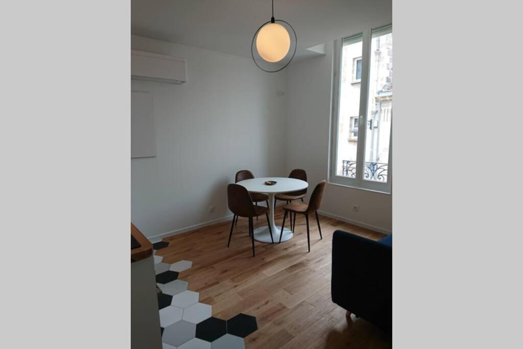 appartement 4 pers quartier Chartrons à Bordeaux Esterno foto